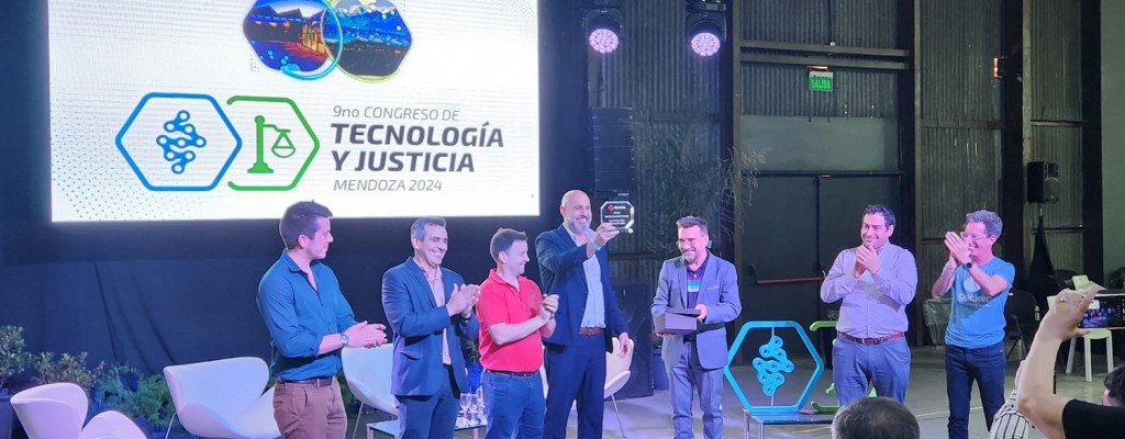 9no Congreso de Tecnología y Justicia: RECONOCEN AL PODER JUDICIAL DEL CHACO POR SU TRABAJO EN BUS FEDERAL DE JUSTICIA