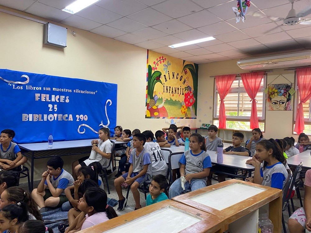 Villa Ángela: ALUMNOS DE LA E.E.P. Nº 140 PARTICIPARON DE UNA CHARLA SOBRE SEGURIDAD VIAL