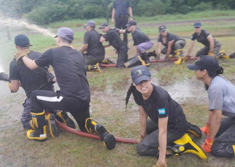 Villa Ángela: UNA AGENTE DE LA POLICÍA REALIZO EL CURSO BÁSICO DE BOMBEROS  DE LA FUERZA DE SEGURIDAD PROVINCIAL 