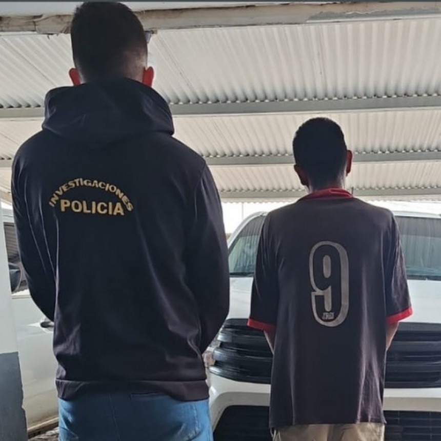 Villa &Aacute;ngela: DEMORAN EN LA V&Iacute;A P&Uacute;BLICA A UN SUJETO POR TRASLADAR UNA BOLSA CON HIERROS QUE FUE SUSTRA&Iacute;DA DE UN INMUEBLE  