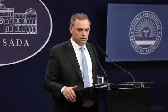 LOS PRESOS YA NO PODRÁN COBRAR PLANES SOCIALES EN ARGENTINA