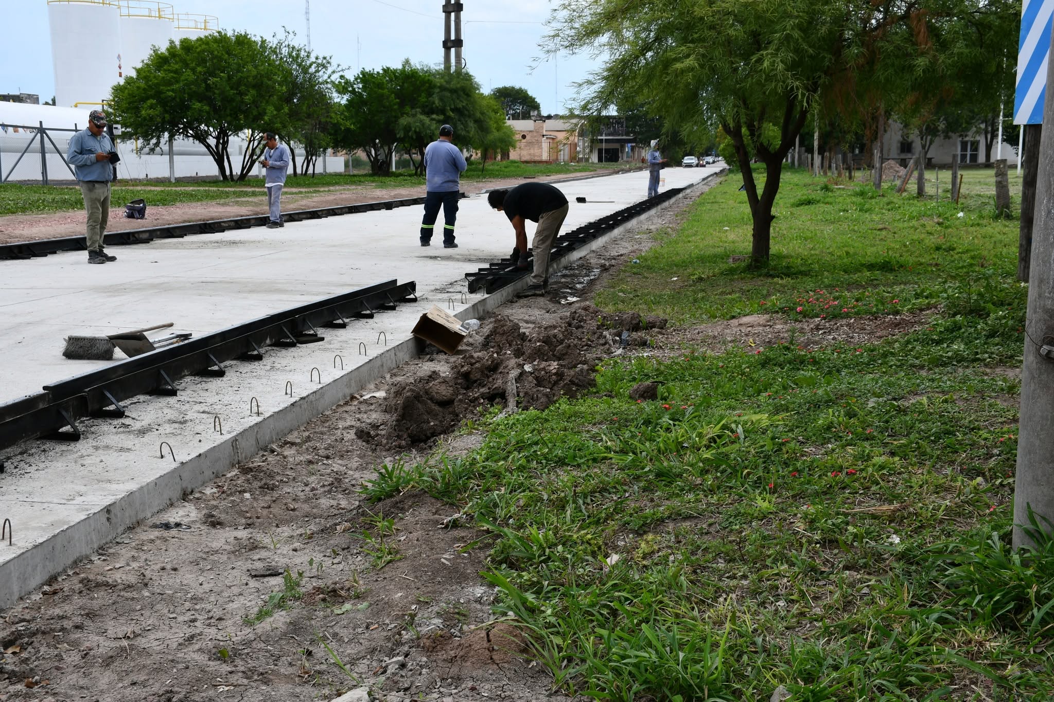PAPP SUPERVISÓ LA OBRA DE PAVIMENTO EN CALLE DARWIN Y DESTACÓ EL AVANCE DEL PLAN DE OBRAS MUNICIPAL