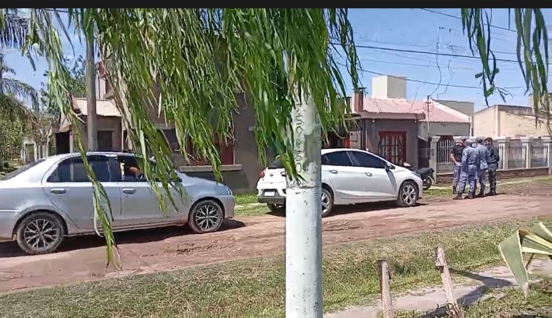 VILLA ÁNGELA: UN JOVEN SE HABRÍA QUITADO LA VIDA EN SU DOMICILIO 