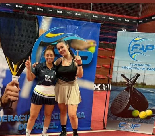 DOS VILLANGELENSES GANARON EL TORNEO NACIONAL DE PADEL EN CÓRDOBA