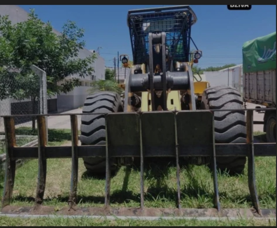 SECUESTRARON UNA MÁQUINA Y LABRARON UN ACTA POR UNA QUEMA ILEGAL