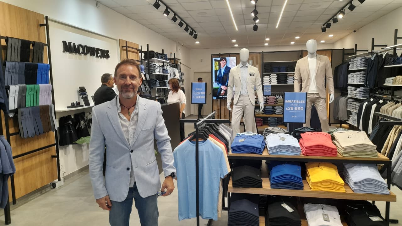 MACOWENS ABRIÓ SUS PUERTAS EN VILLA ÁNGELA Y OFRECE VARIEDAD DE INDUMENTARIA 