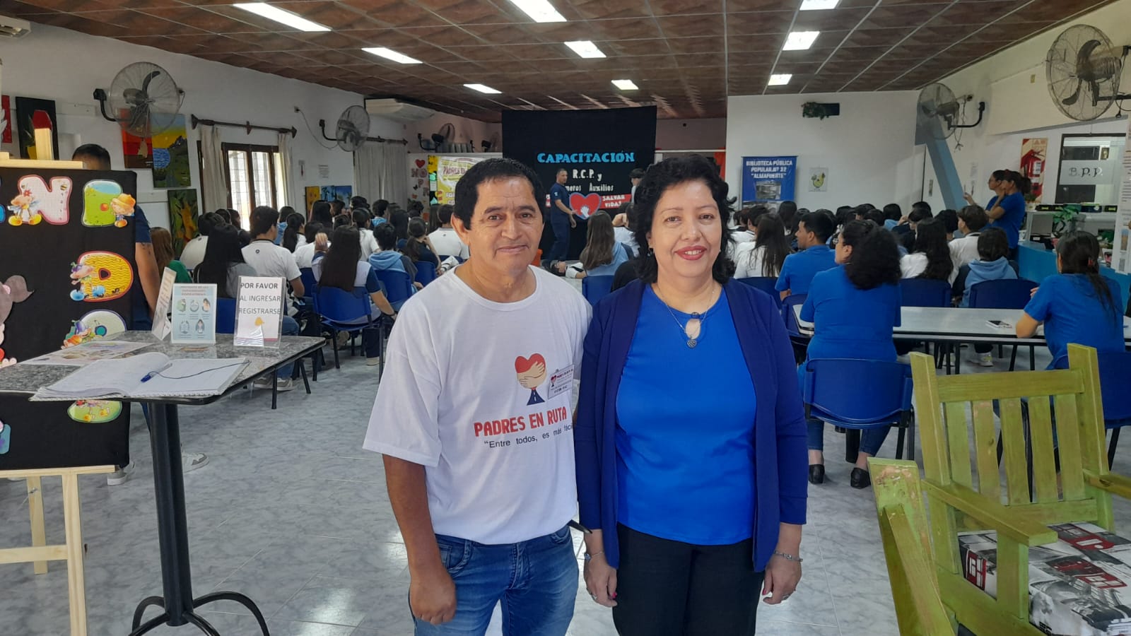 BIBLIOTECA "ALMAFUERTE" Y "PADRES EN RUTA" BRINDARON CAPACITACI&Oacute;N EN RCP Y PRIMEROS AUXILIOS