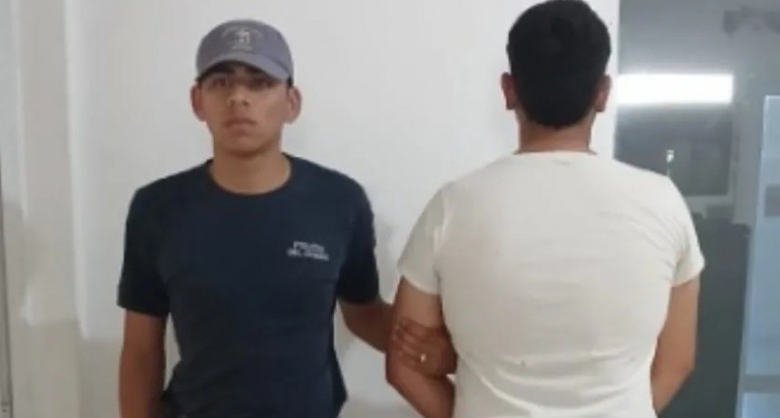 Conductor alcoholizado atropell&oacute; a cuatro j&oacute;venes, huy&oacute; y luego fue detenido