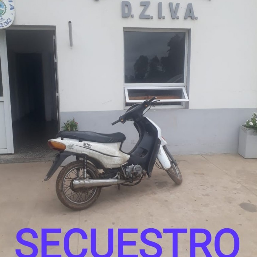 Villa &Aacute;ngela: CIRCULABA CON UNA MOTO ROBADA, HUY&Oacute; POR PASILLOS DEL BARRIO DONDE VECINOS LO DEFENDIERON Y DEBIERON DEJARLO HUIR