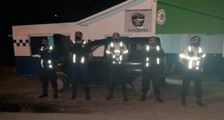 Santa Sylvina: PUESTO CAMINERO N&deg; 6: SECUESTRAN UN VEH&Iacute;CULO TIPO FURGON POR TENER UN PEDIDO DE SECUESTRO POR ROBO