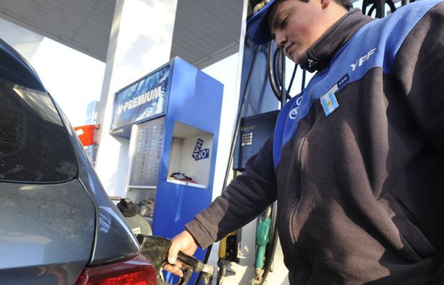 Estaciones de servicio no atender&aacute;n despu&eacute;s de las 22 del jueves