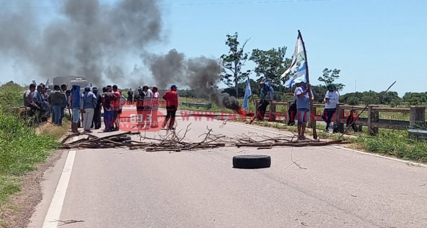 LA COMUNIDAD DE COLONIA EL PASTORIL CORT&Oacute; LA RUTA N&deg;95 PARA SOLICITAR SOLUCIONES E INCLUSI&Oacute;N DEL C.I.C. 