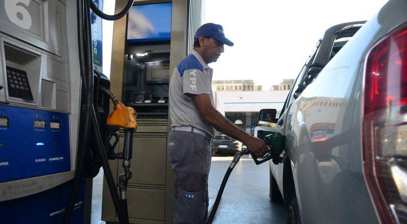 YPF anunci&oacute; que mantendr&aacute; sus precios hasta marzo