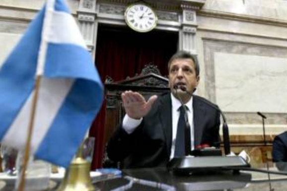 MASSA: "VOTAMOS CONTRA LAS REELECCIONES INDEFINIDAS CONVENCIDOS"