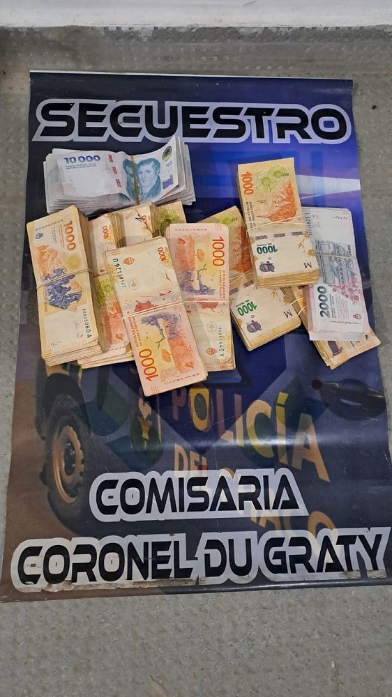 Coronel Du Graty: ATRAPAN A UNA CIUDADANA QUE SUSTRAJO DINERO DEL LUGAR DONDE TRABAJA