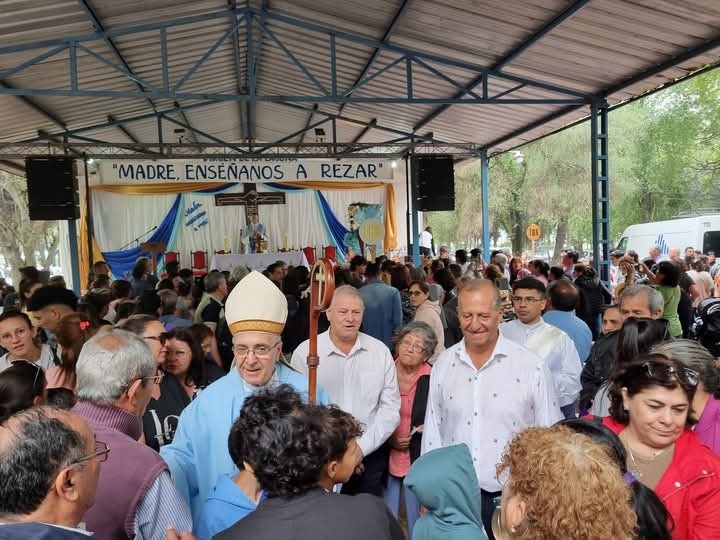 EL INTENDENTE ADALBERTO PAPP Y EL ARZOBISPO HUGO NICOLÁS BARBARO DESTACARON LA FIESTA DE LA VIRGEN DE LA LAGUNA