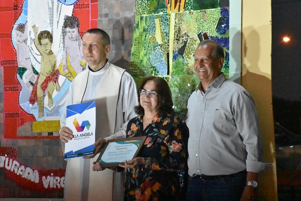 Villa Ángela: ADALBERTO PAPP INAUGURÓ EL MURAL DE LA VIRGEN DEL MESÓN EN LA ROTONDA DEL ACCESO NORTE