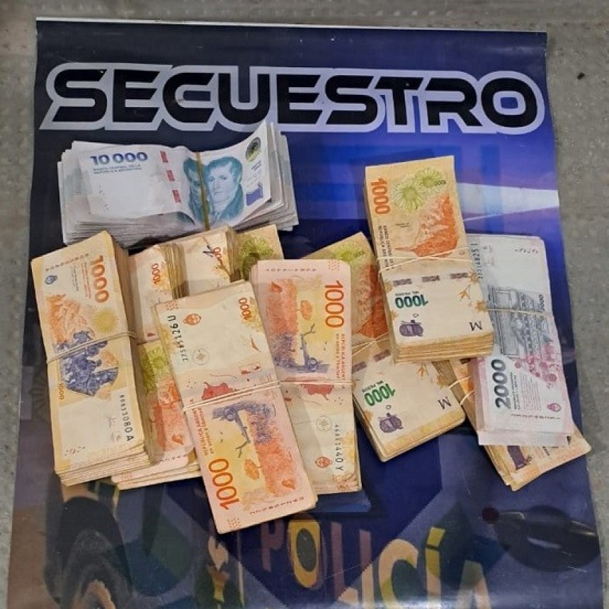 Coronel Du Graty: ATRAPAN A UNA CIUDADANA QUE SUSTRAJO DINERO DEL LUGAR DONDE TRABAJA