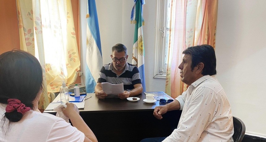 Villa &Aacute;ngela: GUILLERMO BUYATTI, PRESIDENTE DEL CONCEJO RECIBI&Oacute; A VECINOS Y ESCUCH&Oacute; SUS DEMANDAS