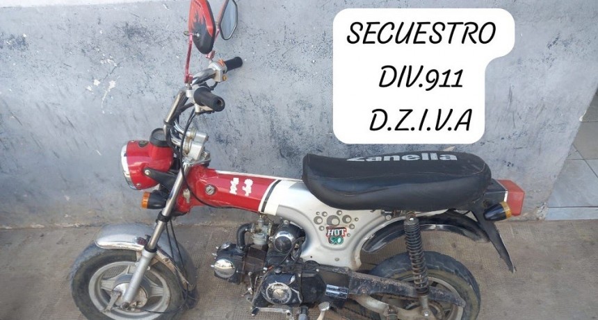 Villa &Aacute;ngela: SECUESTRAN UNA MOTO QUE ESTABA ABANDONADA EN LA V&Iacute;A P&Uacute;BLICA