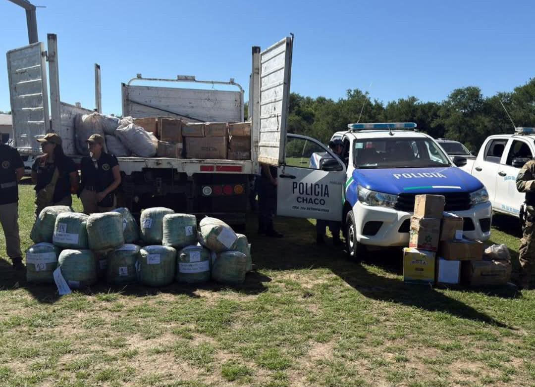 UN COMISARIO Y SEIS AGENTES DE DROGAS PELIGROSAS, LOS DETENIDOS POR EL ROBO EN LA QUEMA 