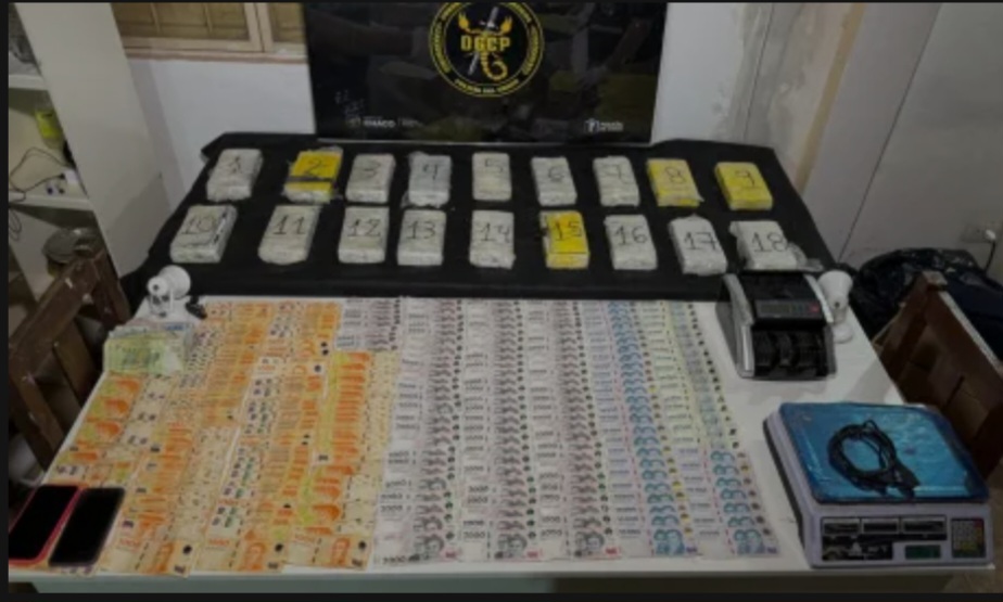 INCAUTARON CERCA DE 20 KILOS DE COCAÍNA EN RESISTENCIA Y HAY DOS PERSONAS DETENIDAS